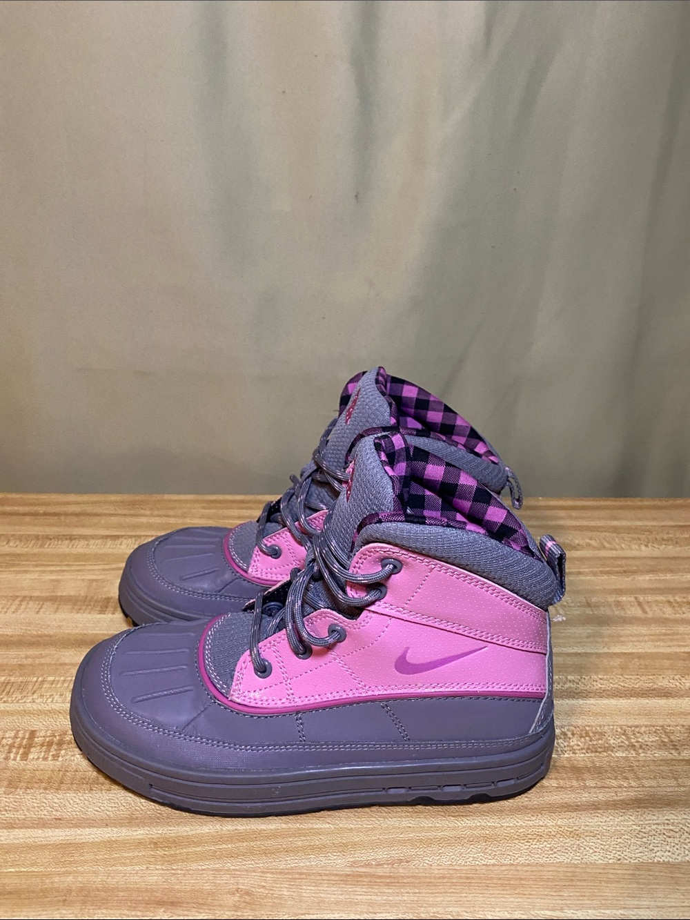 Nike ACG Woodside II High Pink Shell Purple Duck Boots 2.5Y